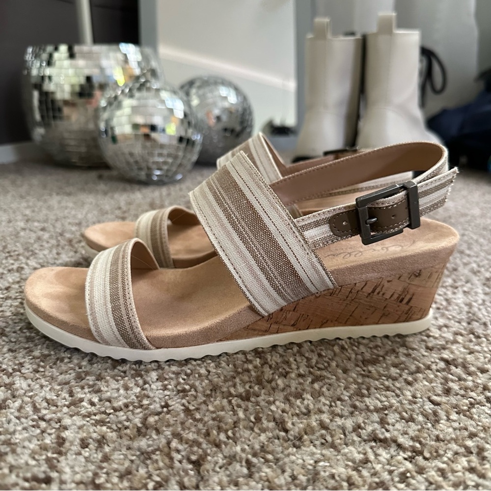 Abella Beige and Tan Wedges